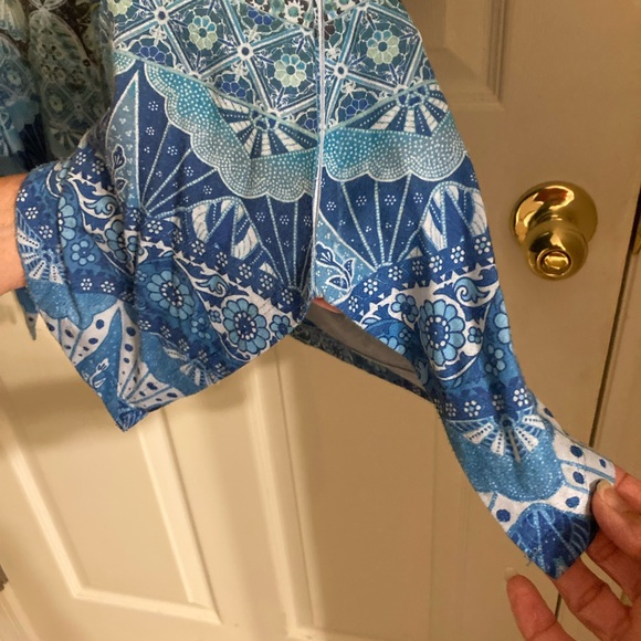 ONE WORLD Vibrant Blue and Green Tunic - Picture 5 of 9